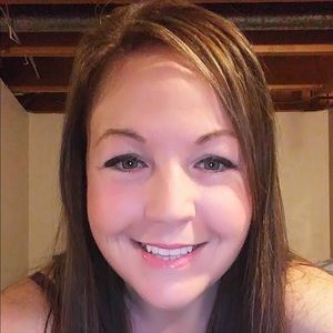 Meet your Posher, Sabrina